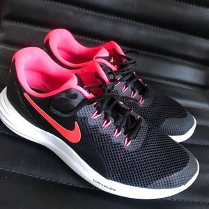 Nike Lunarlon